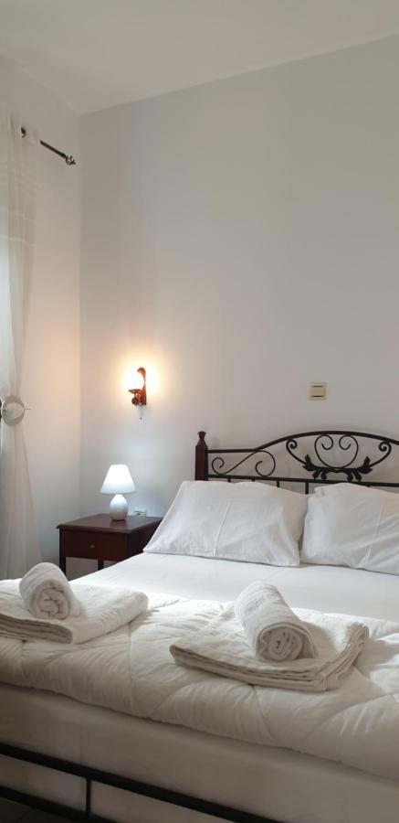 Gompos Apartment - Cozy Apartment Next To The Sea - Amazing Sea View Simi Zewnętrze zdjęcie